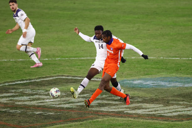 刻挺身而出 刻挺身而出