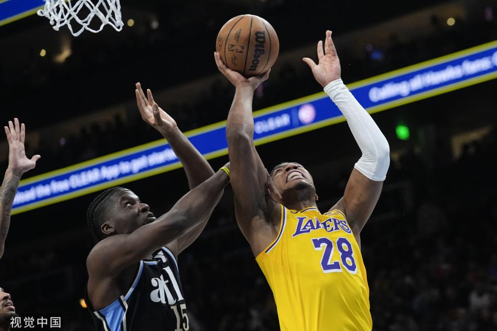 拉扯防线为 拉扯防线为