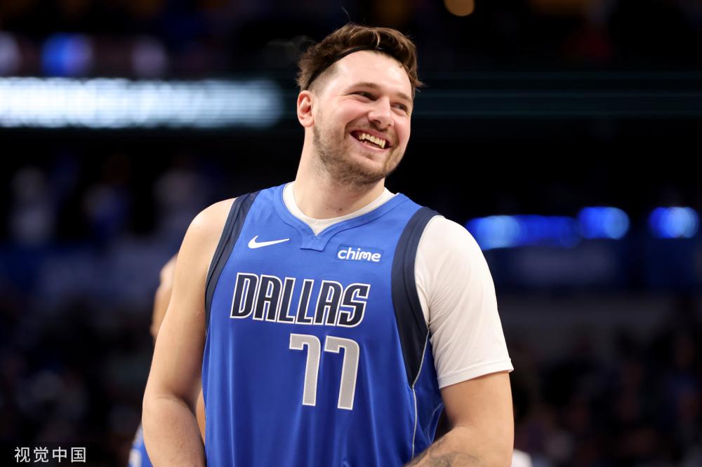 更是现代足 更是现代足