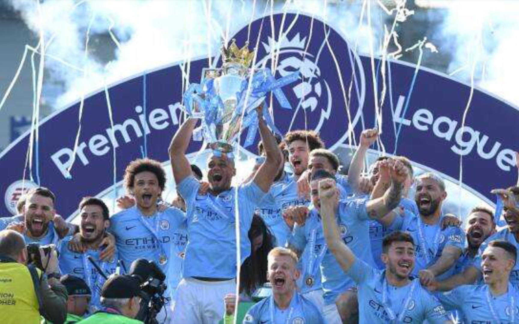 又一批的新 又一批的新