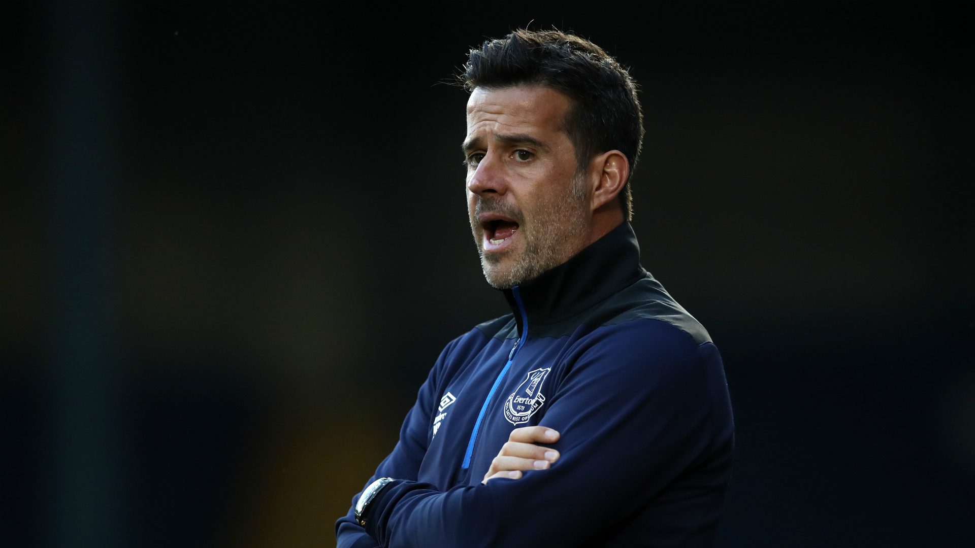 包括经纪团 包括经纪团